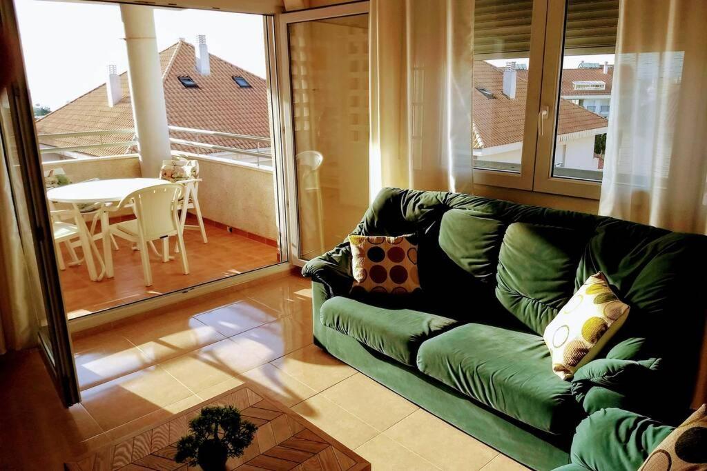 Bright & Spacious Apt - Panoramic Views! Apartment Алтеа Екстериор снимка