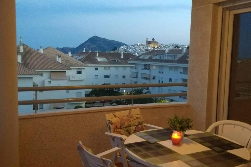Bright & Spacious Apt - Panoramic Views! Apartment Алтеа Екстериор снимка